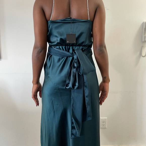 Perfect elegant night blue dress - Picture 2 of 3